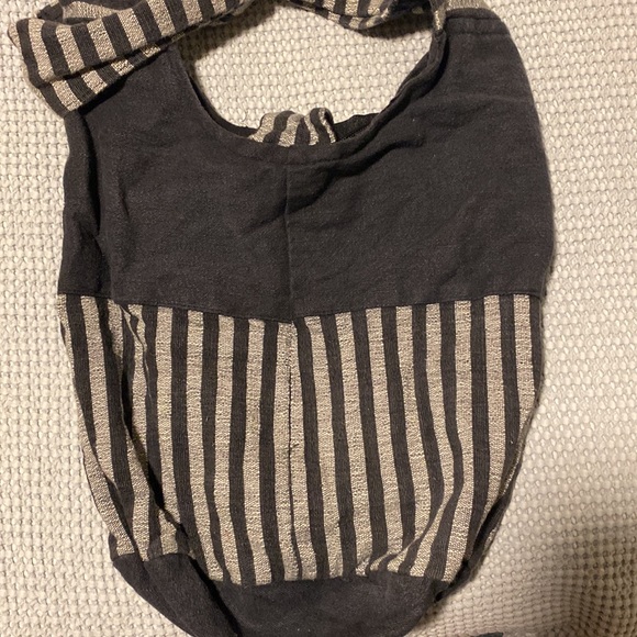 Shoulder Bag - Picture 3 of 8